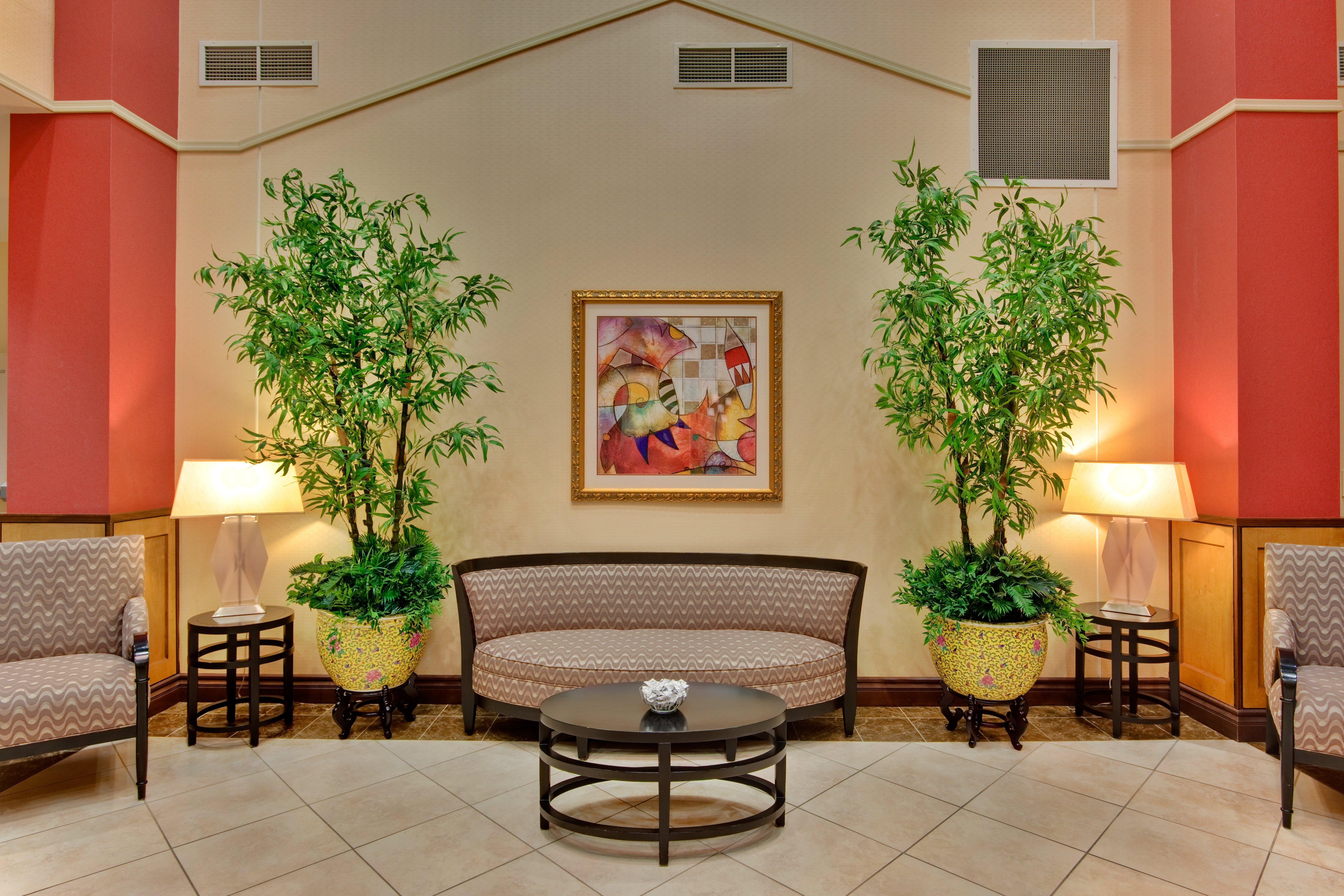Holiday Inn & Suites Bakersfield, An Ihg Hotel Exteriör bild